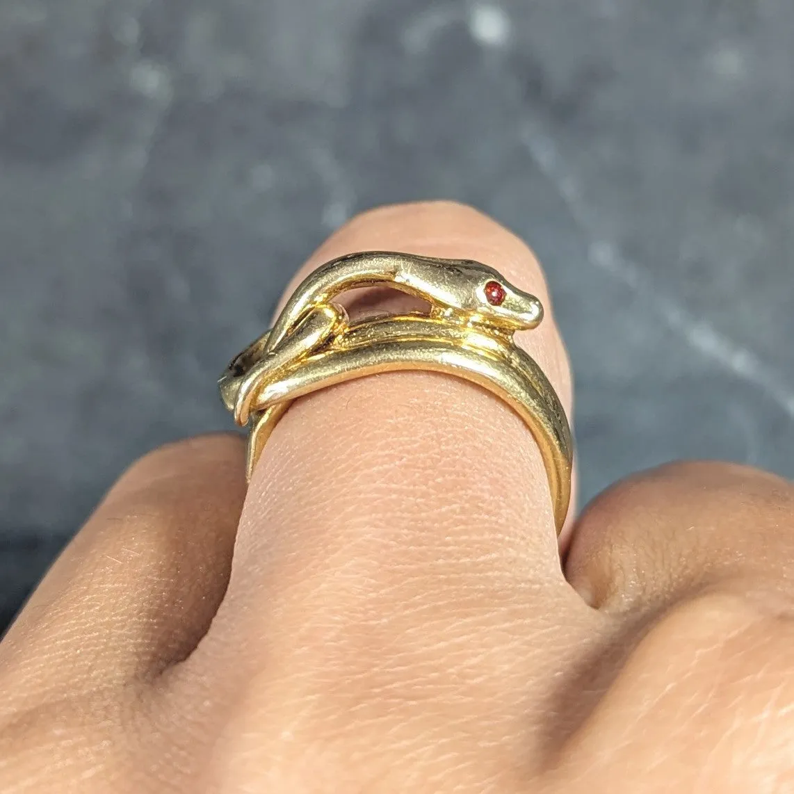 David Webb 1970's Ruby 18 Karat Yellow Gold Knotted Snake Vintage Band Ring