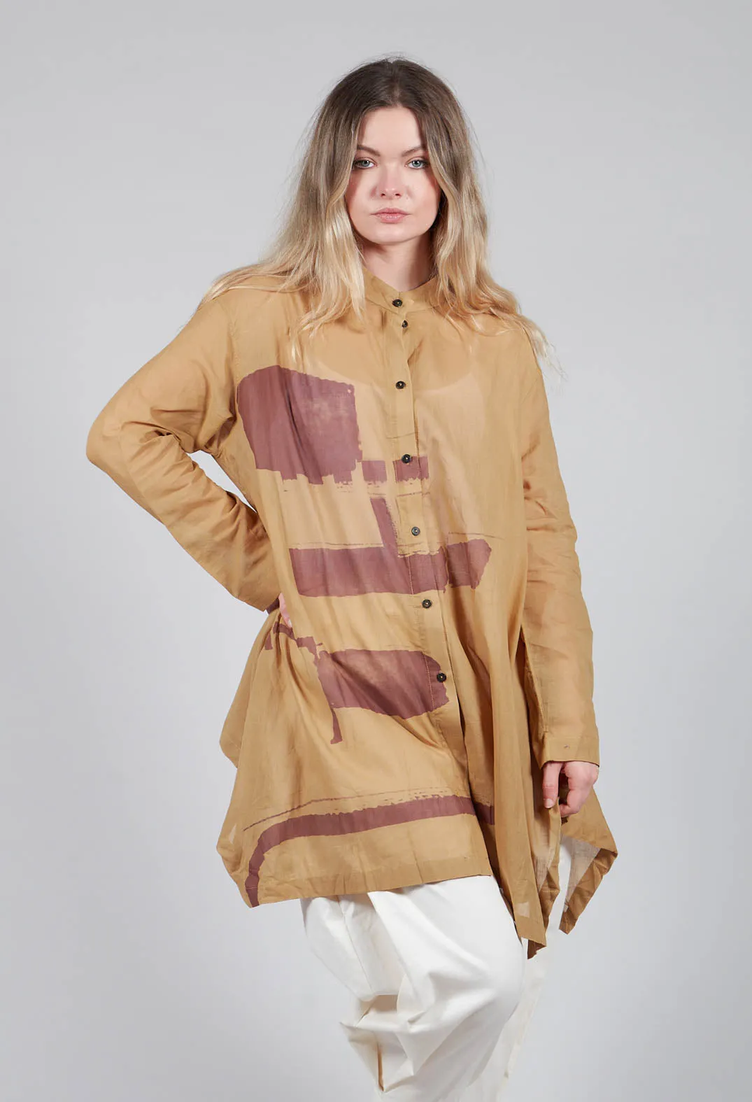 Lightweight Longline Shirt in Brown Print