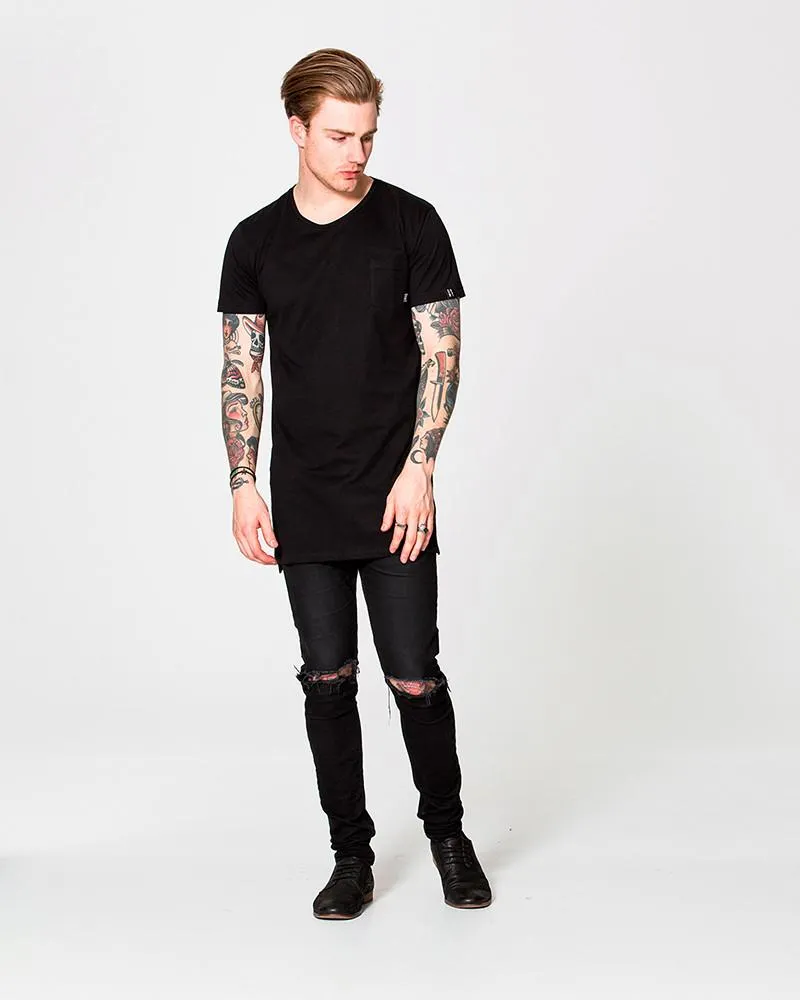 Lockout Longline Black T-Shirt