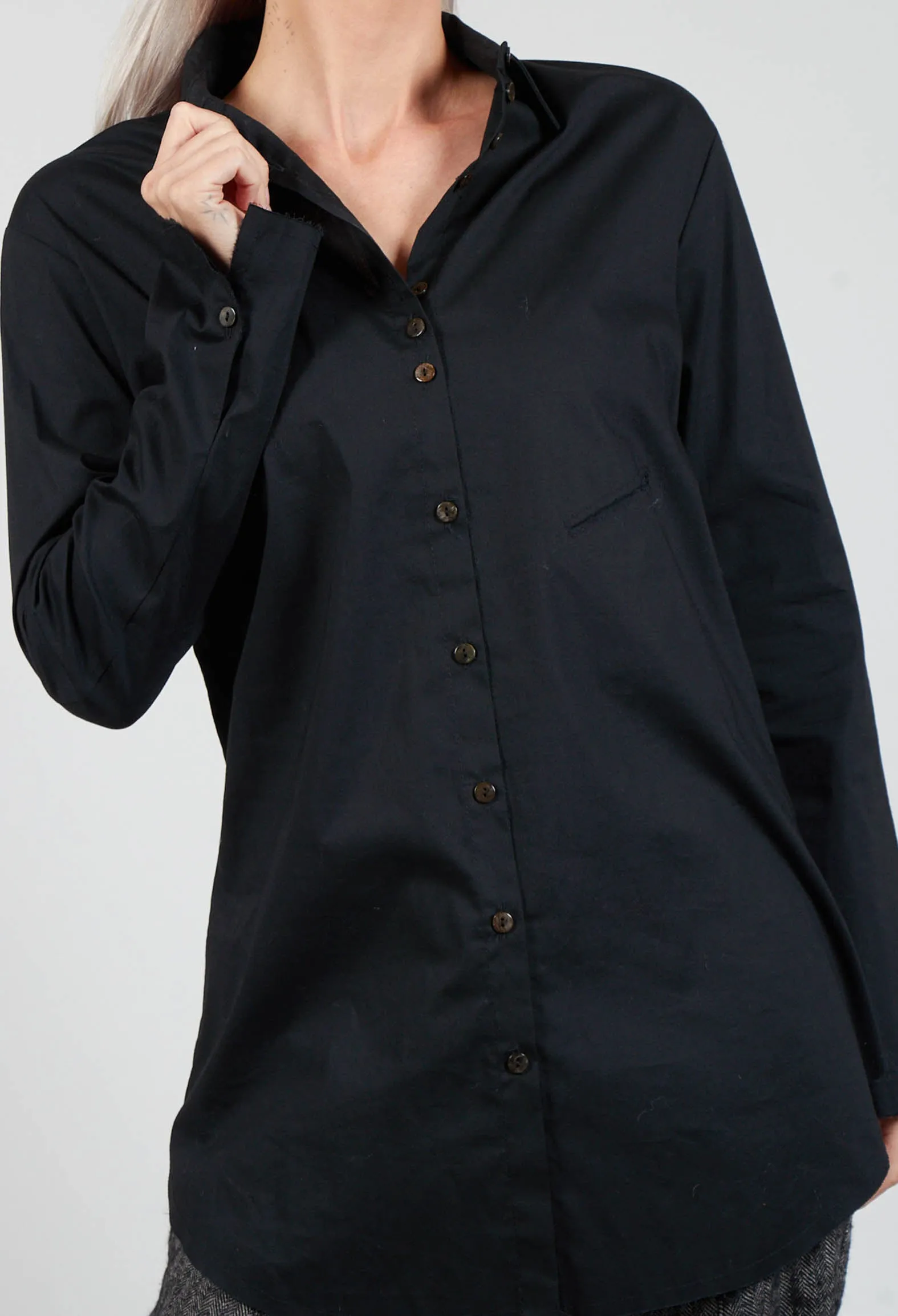 Longline Shirt in Black