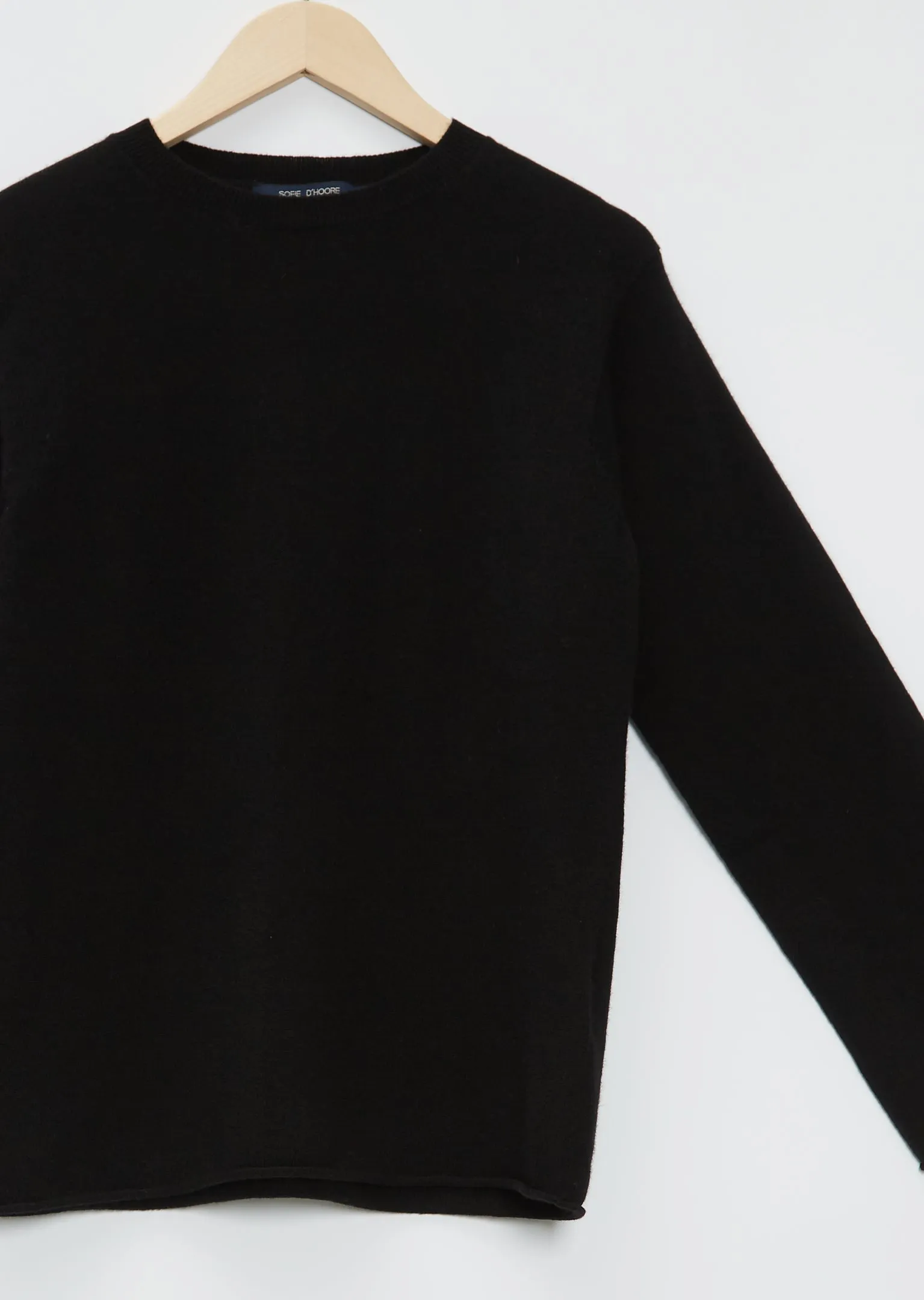 Minute Cashmere Sweater — Black