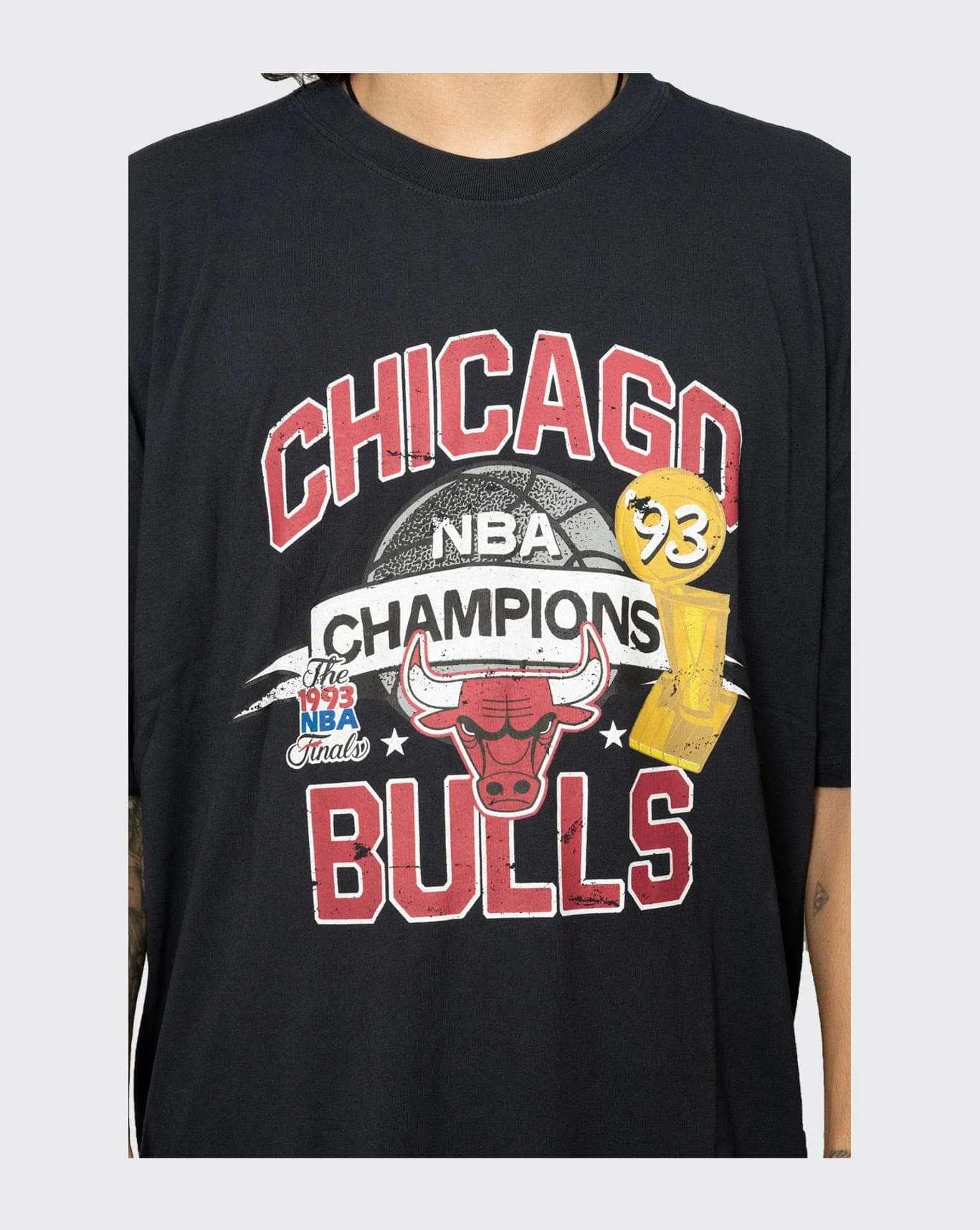 Mitchell & Ness Bulls Team History Tee