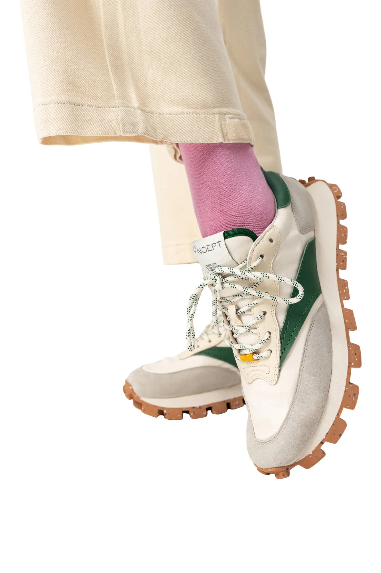 Oncept Osaka Sneaker in Ivory Green