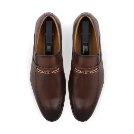 Scaled Sleek Buckled Loafers-Brown