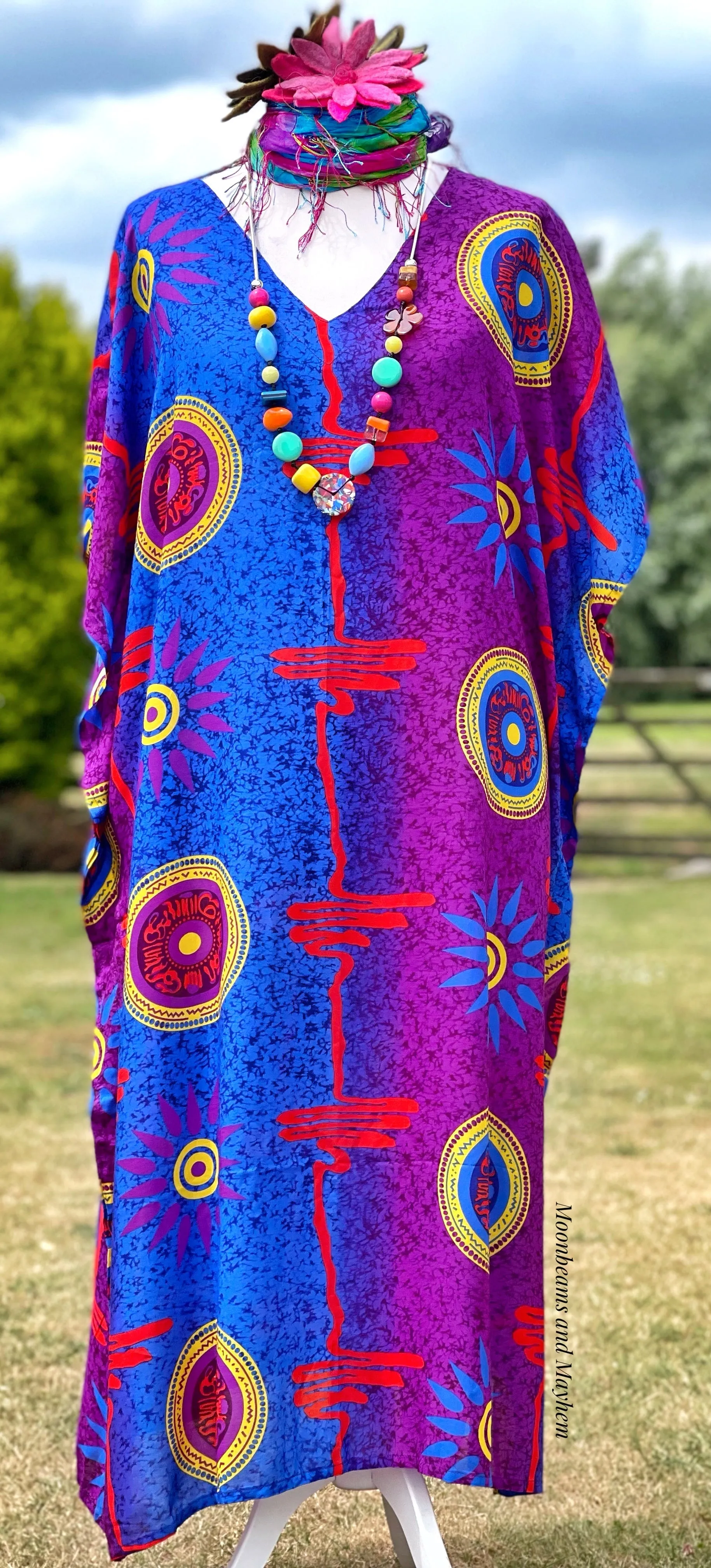 STRIKING SUN CHILD KAFTAN / REG - PLUS SIZE