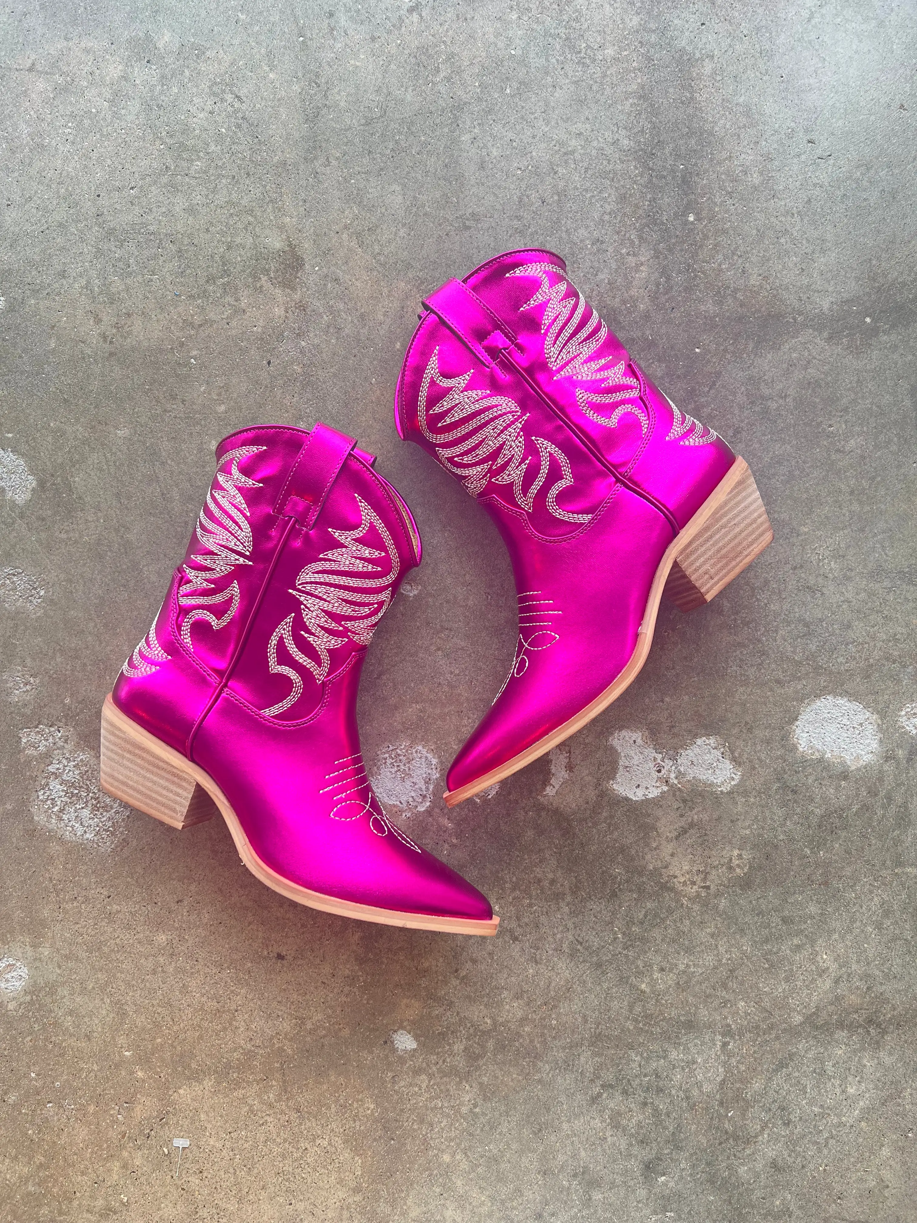 Zen Fuchsia Metallic Boot